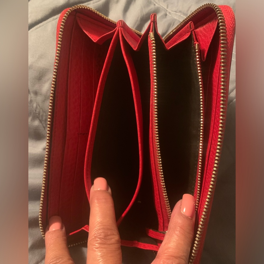 EUC Authentic Gucci Soho Zip Around 75 - Red - Picture 12 of 14